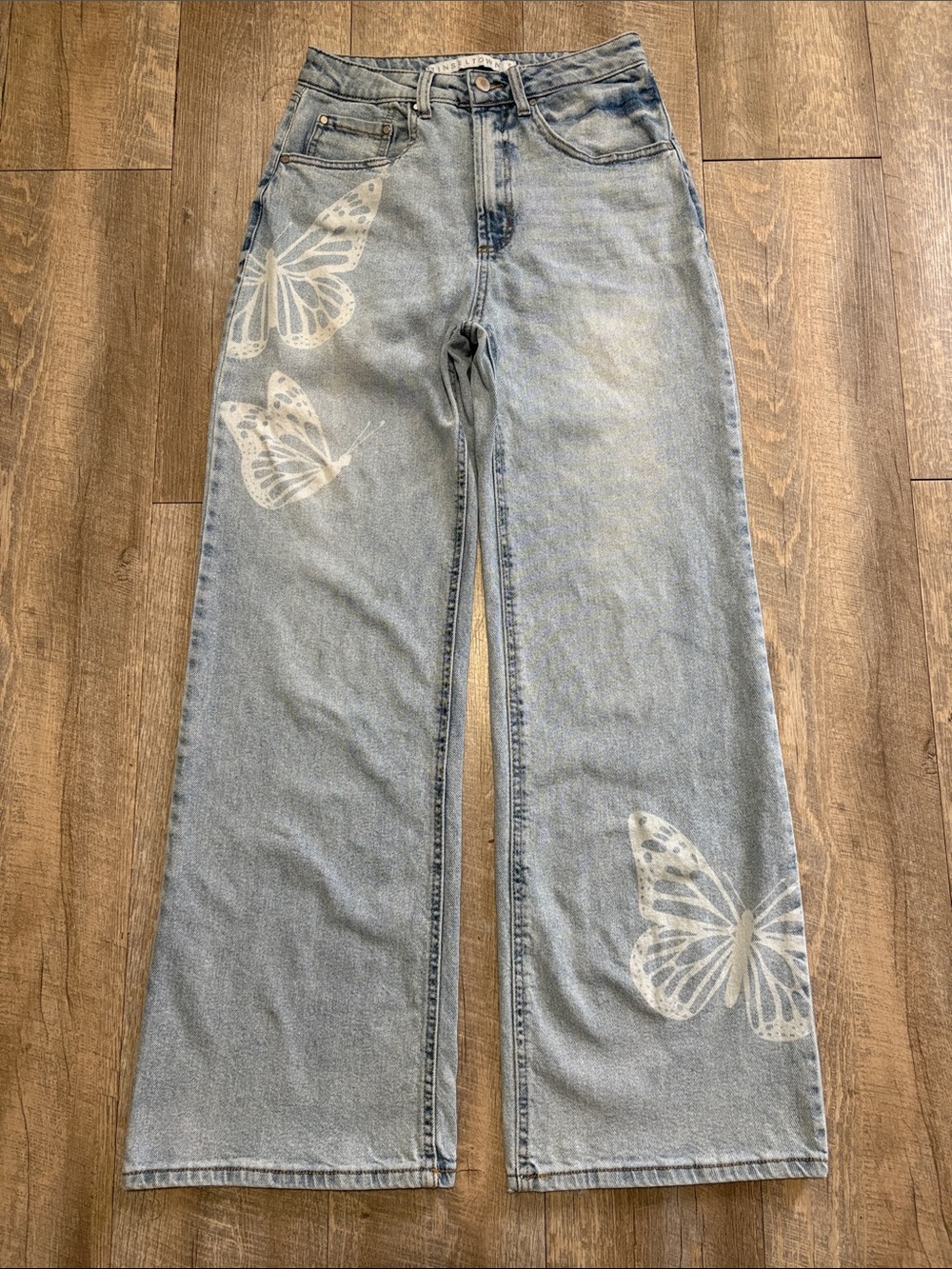 Tinseltown Wide-Leg Flare Jeans with White Butterfly Motif